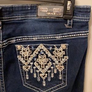 Grace in LA Curvy Plus Straight Leg Jeans